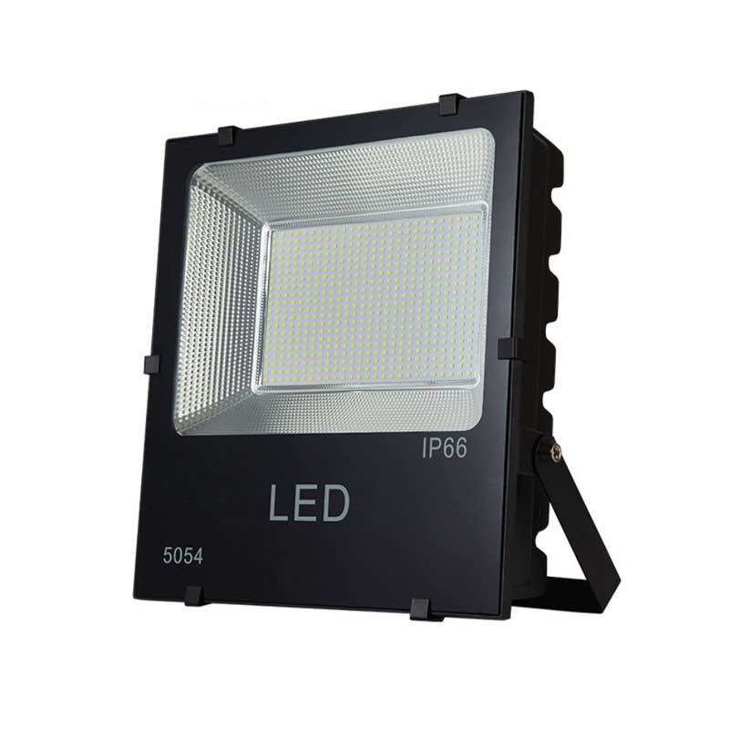 Đèn pha led ngoài trời 50w,100w,200w cob 5054 đủ công suất. chống nước ip66