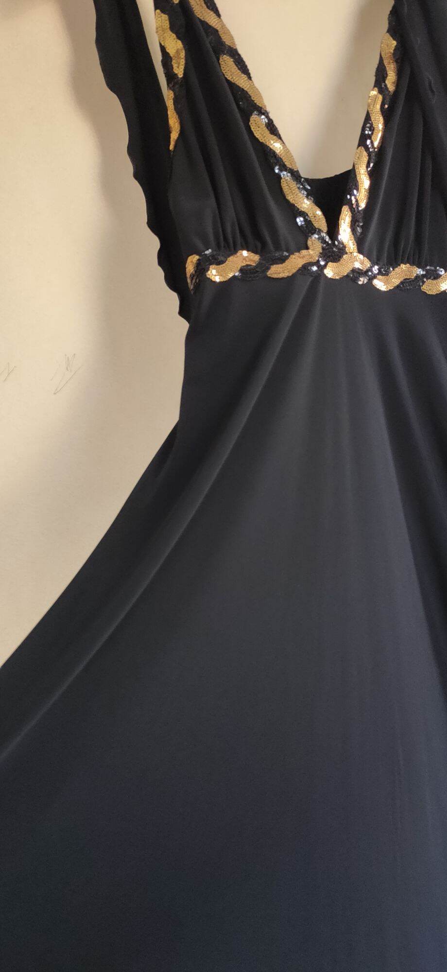 Đầm Tiệc dài, Sz M