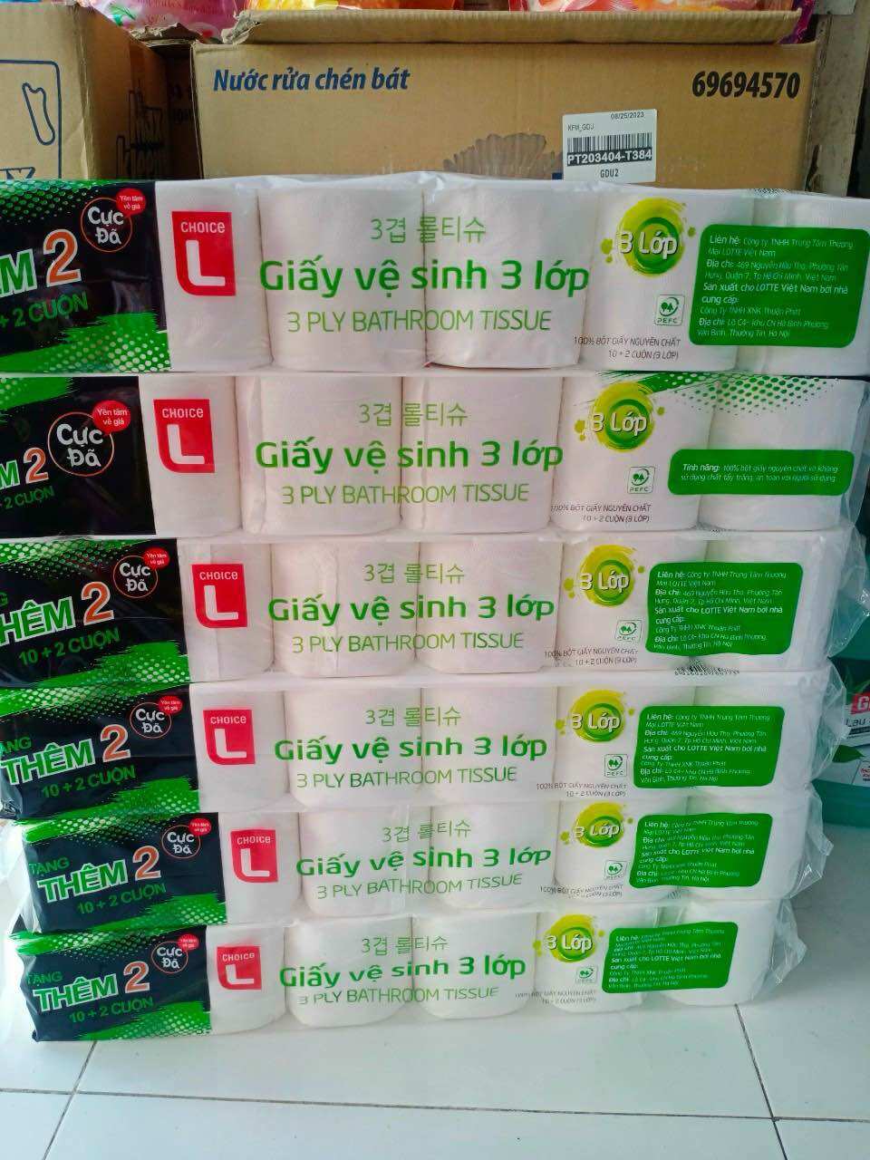 Giấy vệ sinh 3 lớp hàng cao cấp 1 lốc 12 cuộn