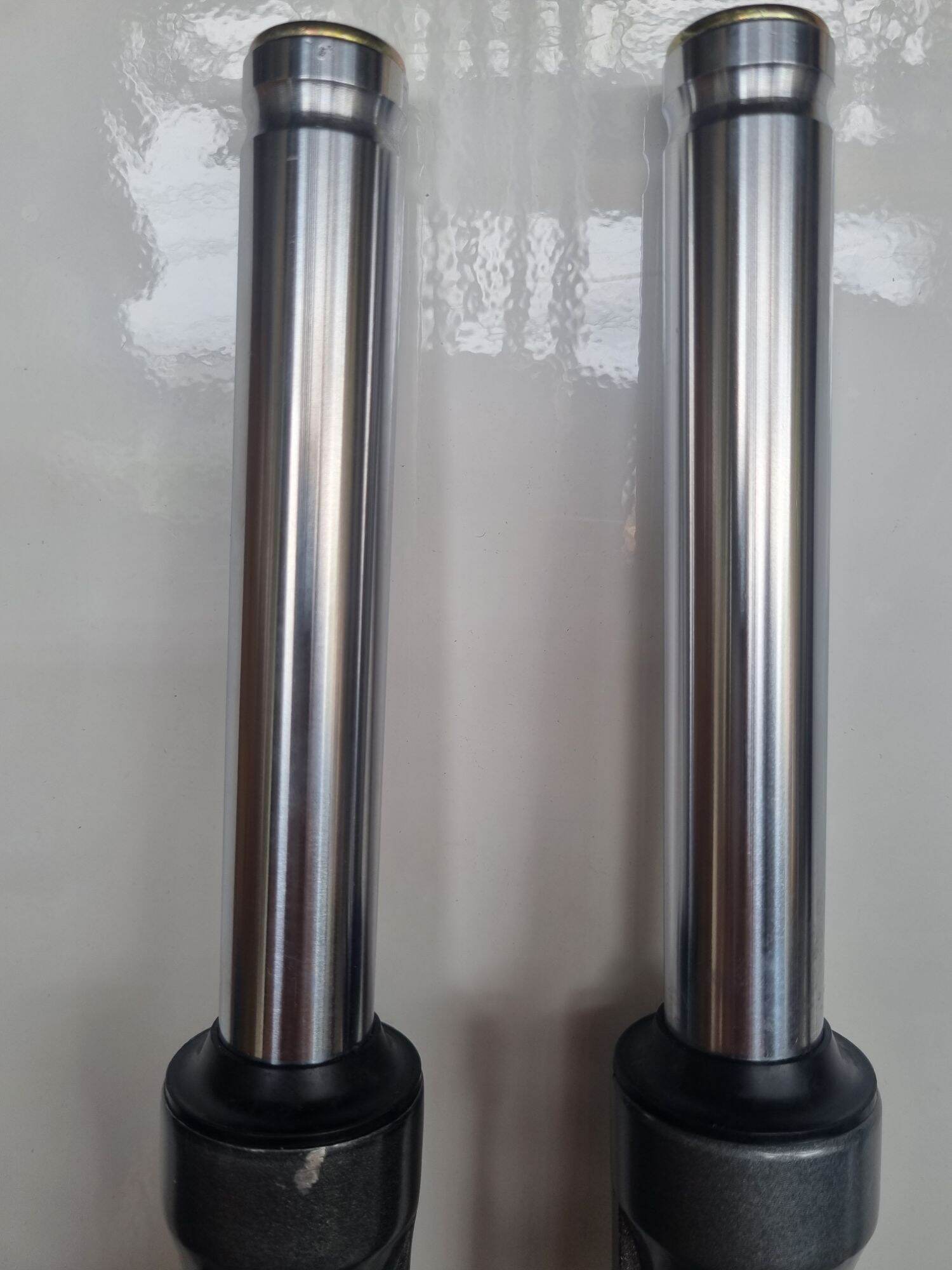 Cặp Nhún Phuộc Trước Xe Sirius