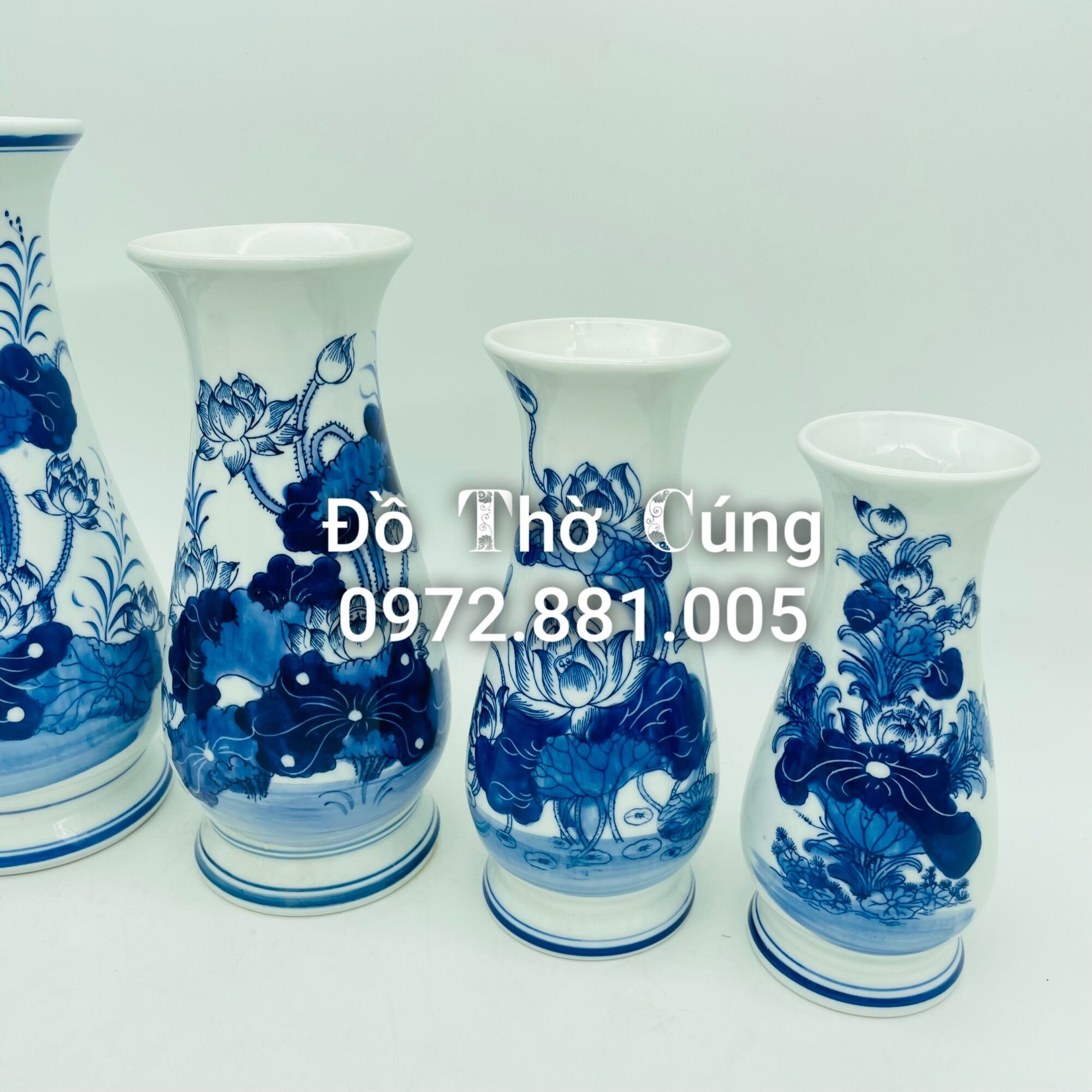 Lọ hoa thờ vẽ hoa sen men lam