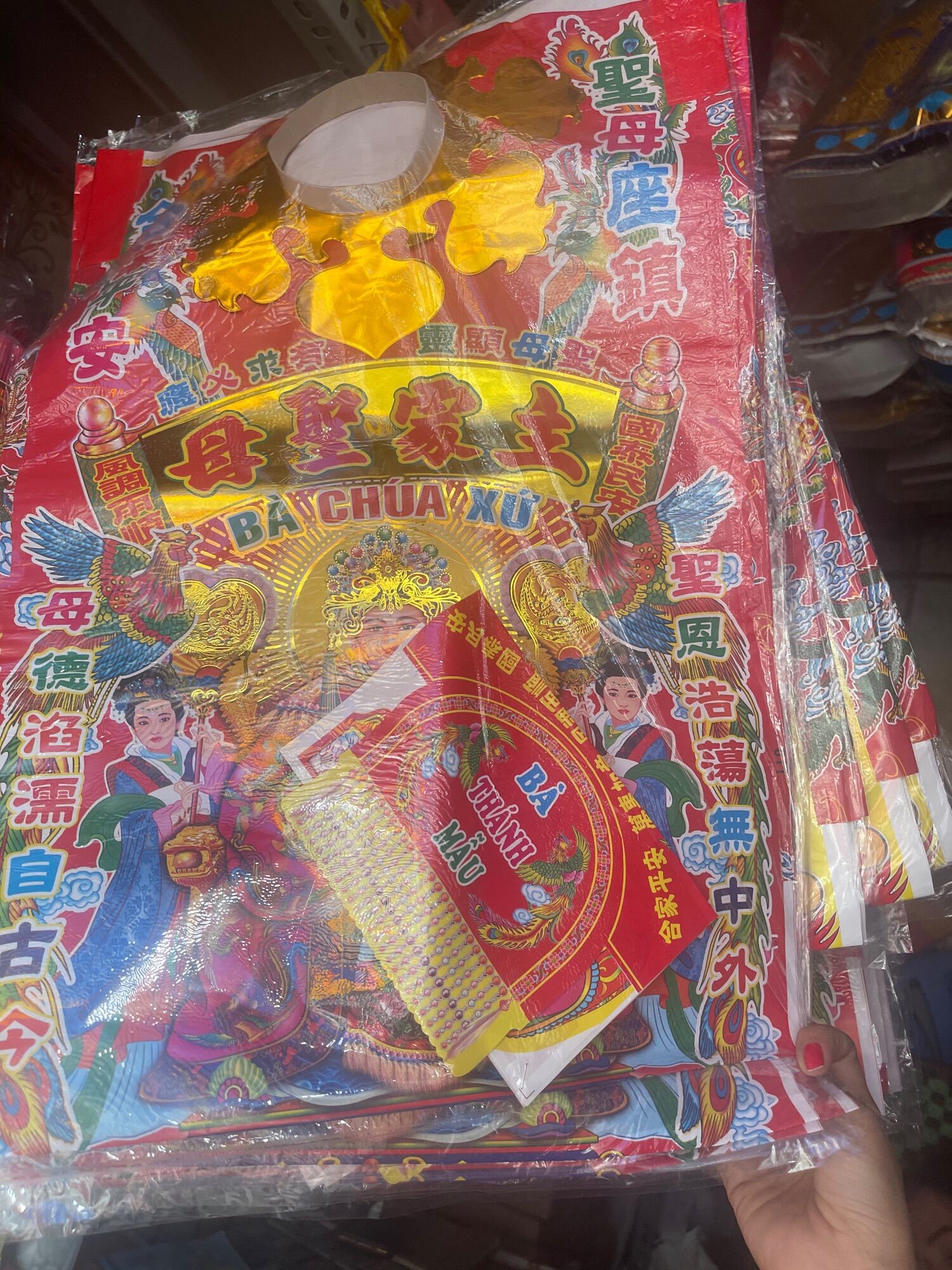 Combo Ba chua xu 1 phần cúng lớn đại kèm hộp phần cúng và thẻ bài Bà Chúa Xứ may mắn