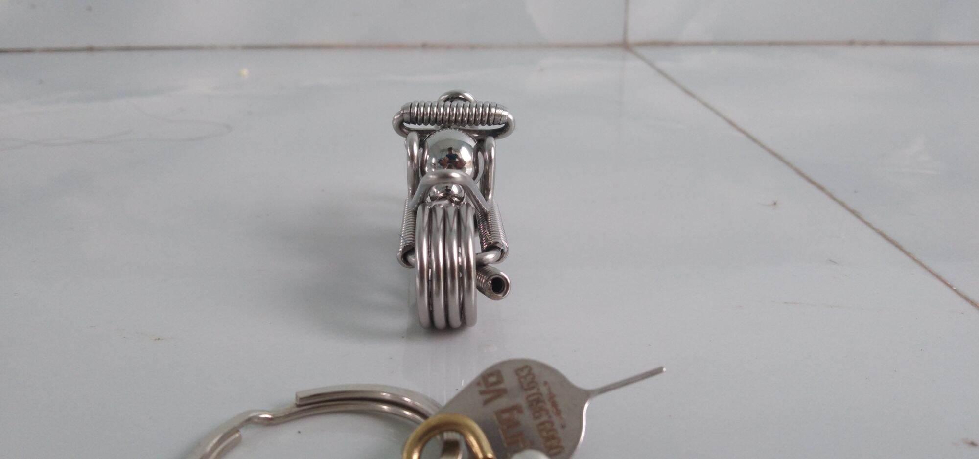 móc khóa thủ công inox hình xe harley