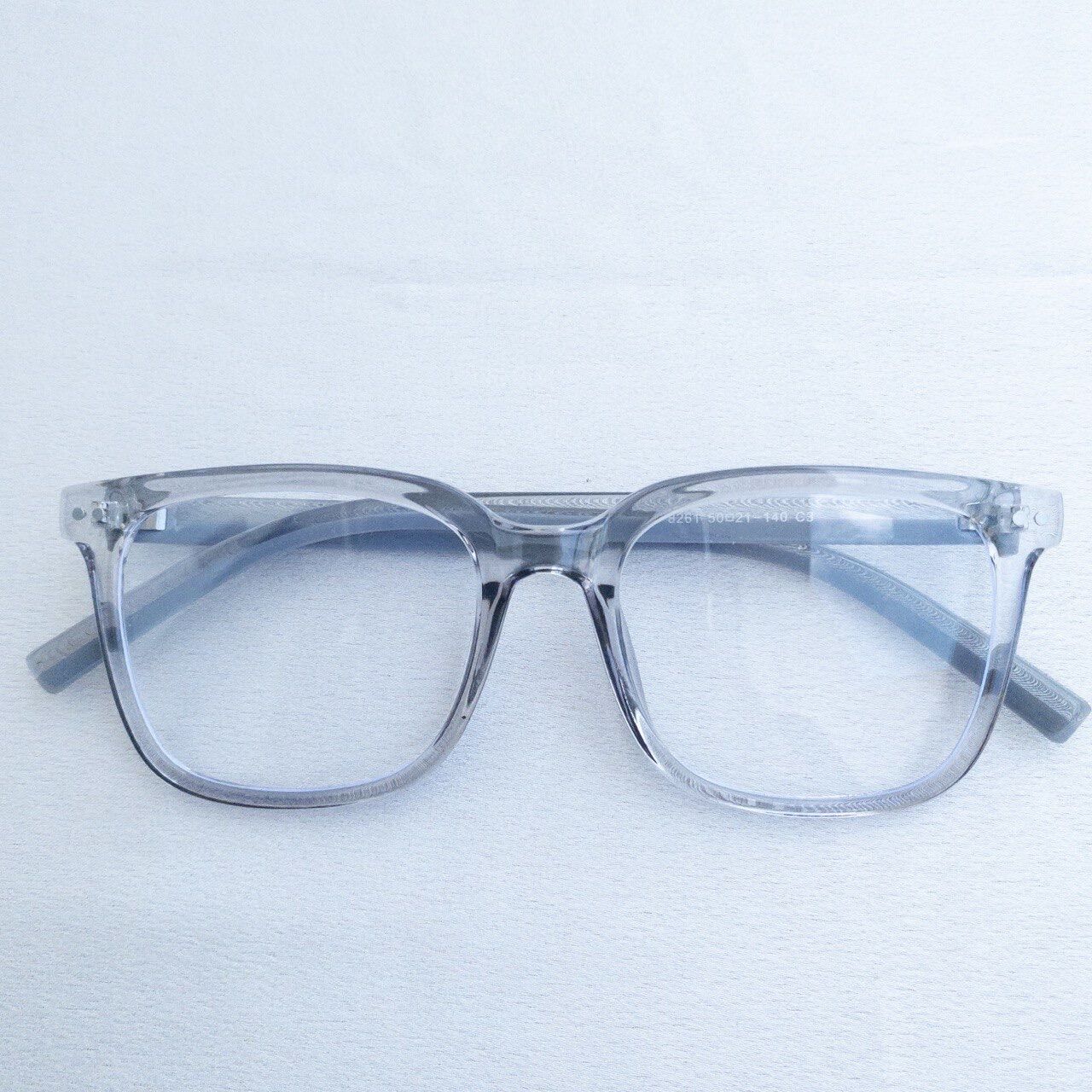 KÍNH NHỰA DẺO FORM VUÔNG 8261