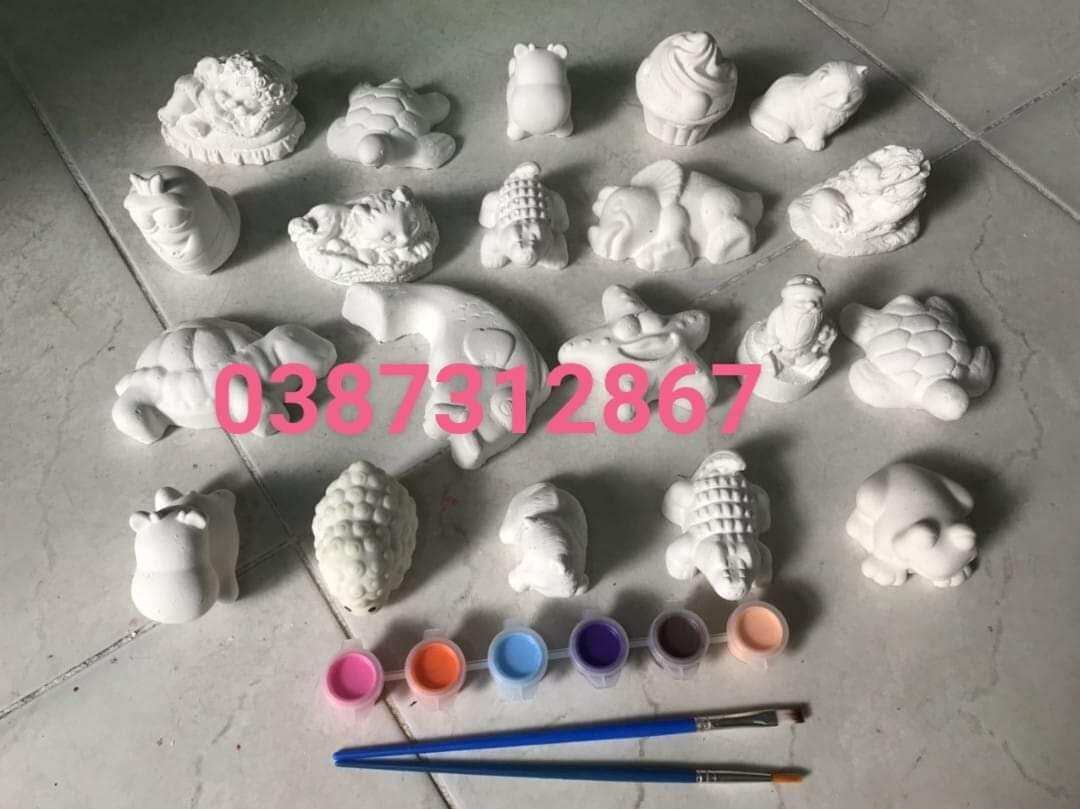 Combo 20 tượng tô màu cho bé size 4cm đến 6cm không kèm màu cọ