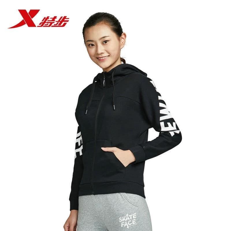 (Size S) Áo khoác nỉ nữ Xtep