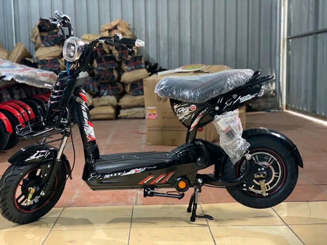 Xe 133 blus mới 100% nhập khẩu