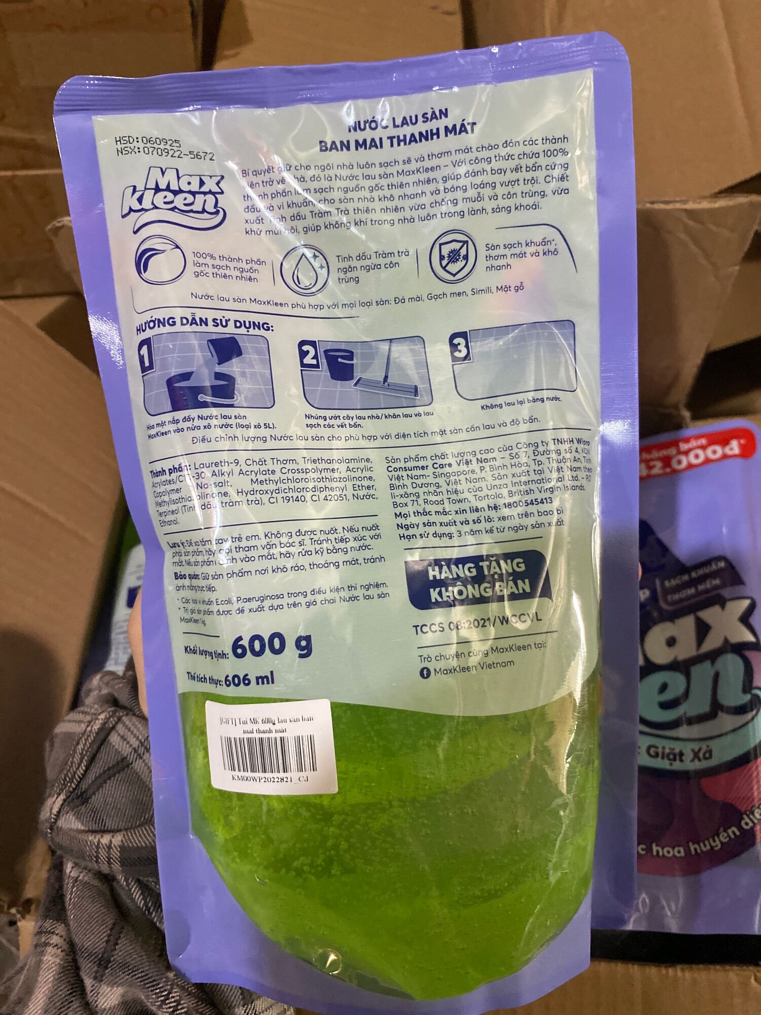 Nước giặt xả Maxkleen sạch khuẩn thơm nhẹ 600g