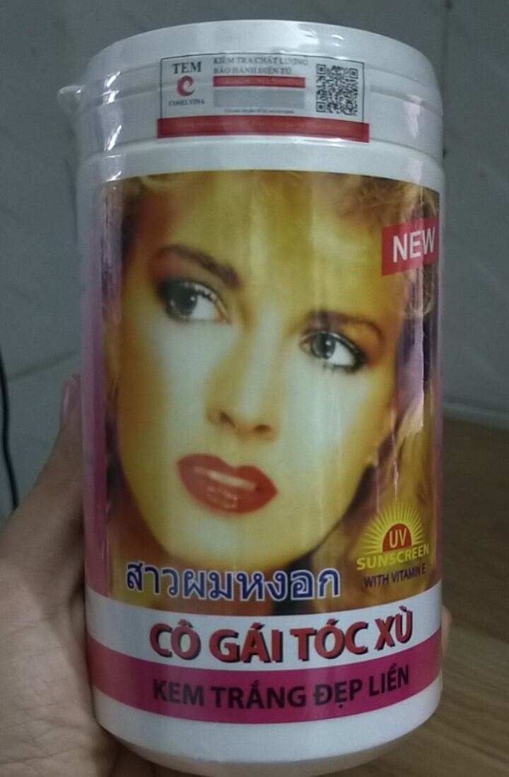 Kem trắng da Cô gái tóc xù hủ 500g