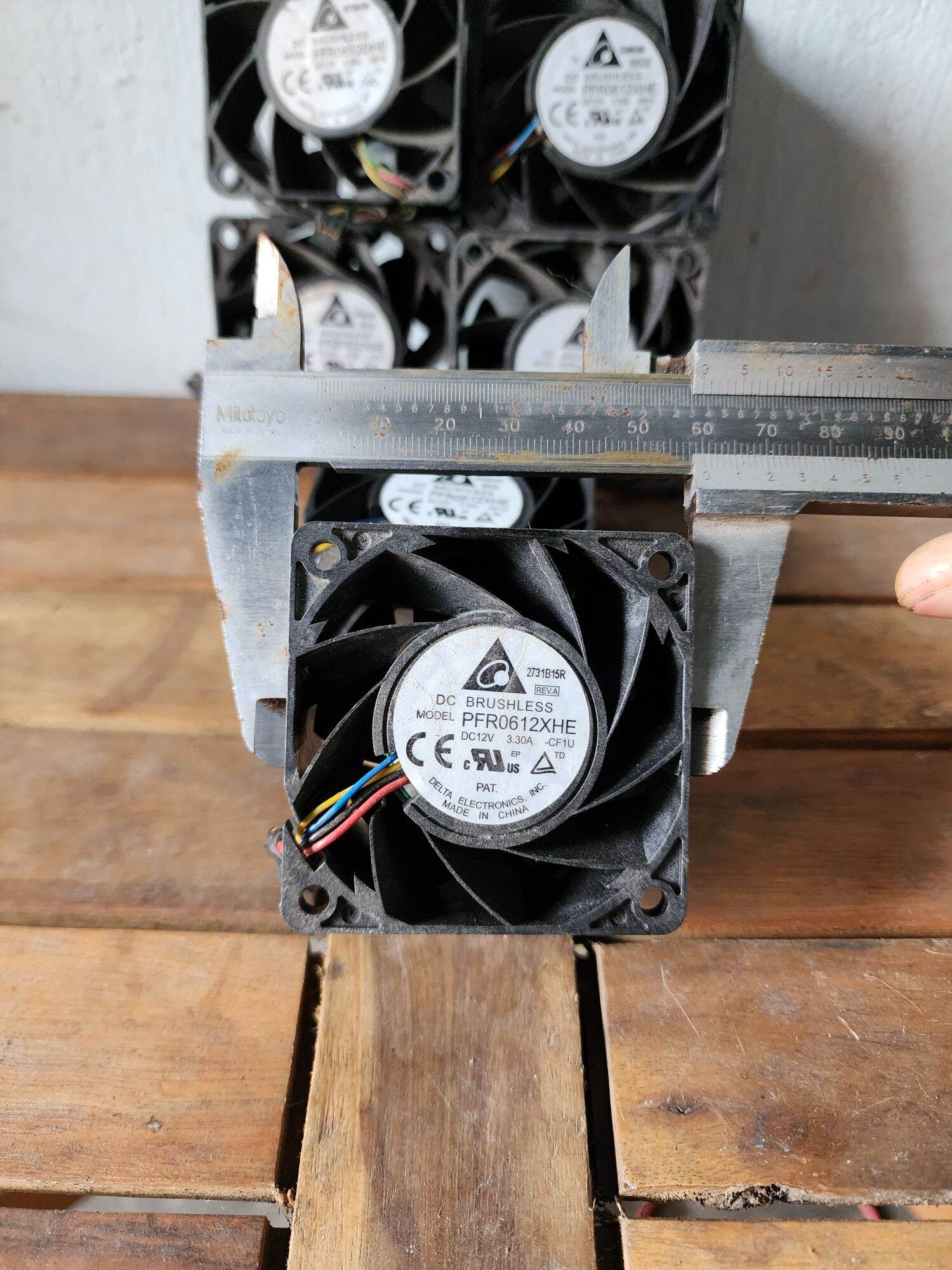Quạt Phản Lực 12v 6x6 ~3.8cm 3.3A