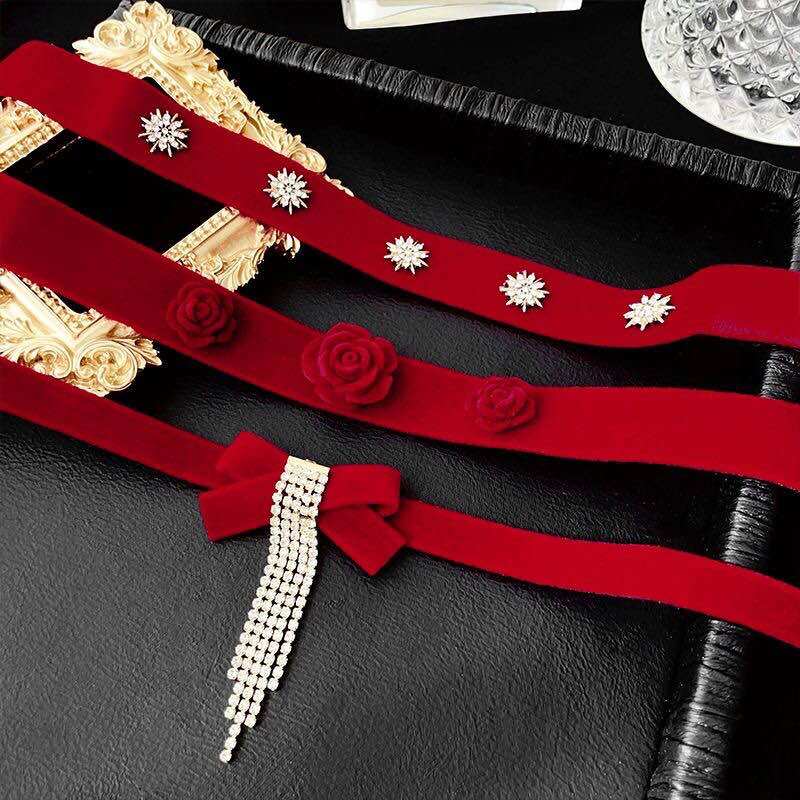 Choker Nhung Đính Đá Dự Tiệc Sang Trọng