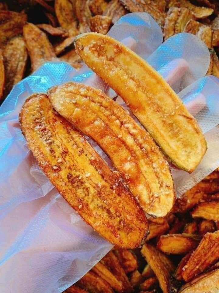 500g chuối sấy mè gừng
