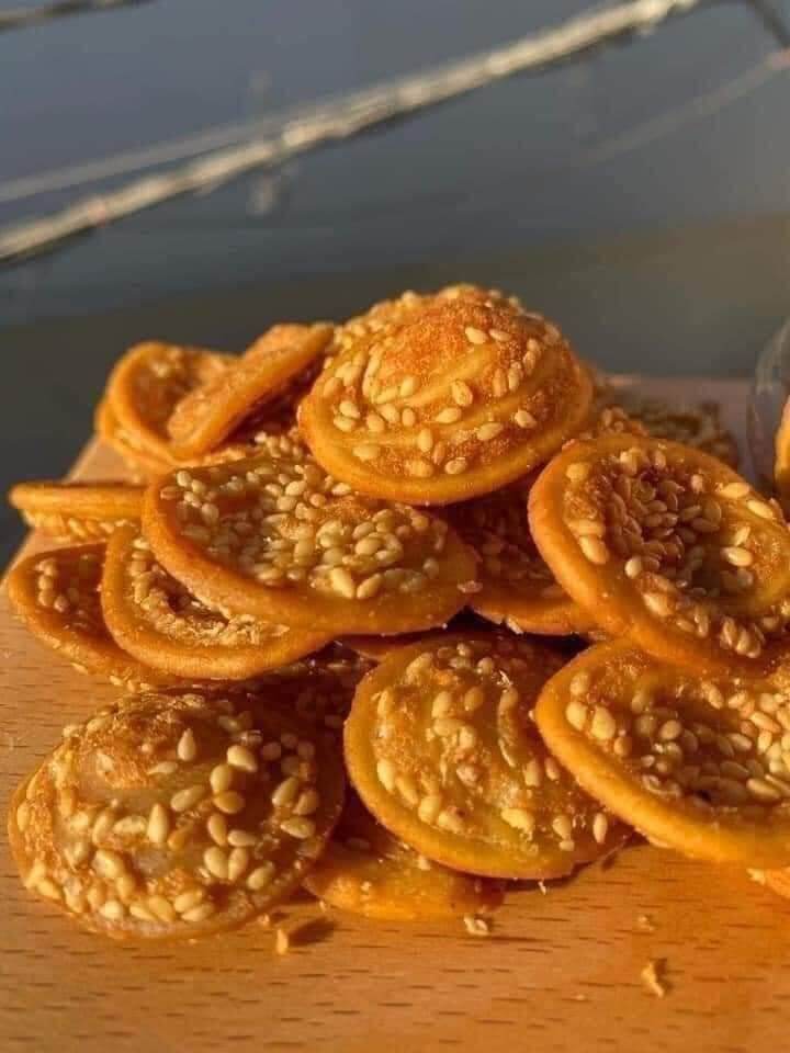 Bánh tai heo mè nước cốt dừa  500g