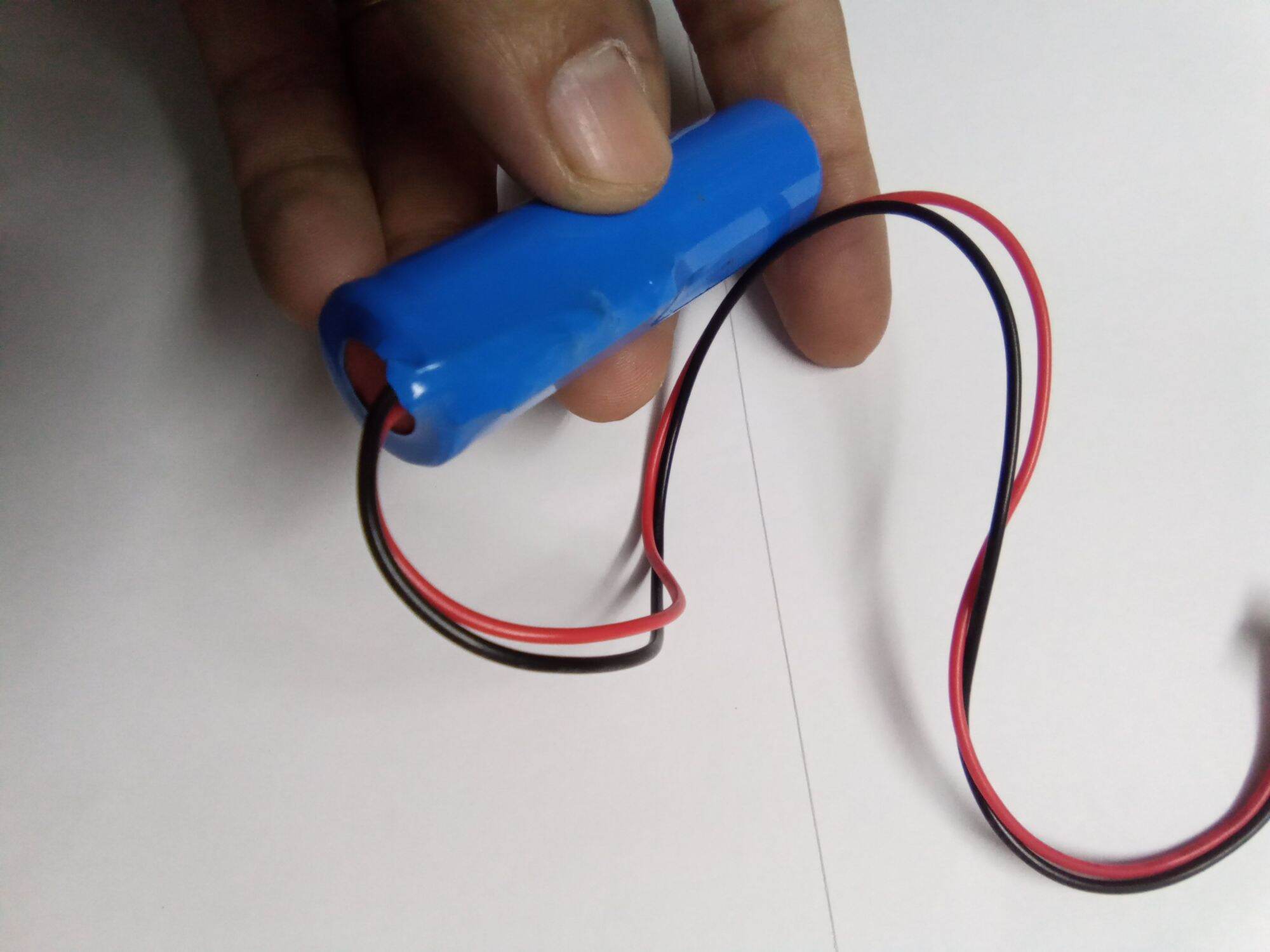 Pin sạc 3,7 V 5800 mA loại tốt