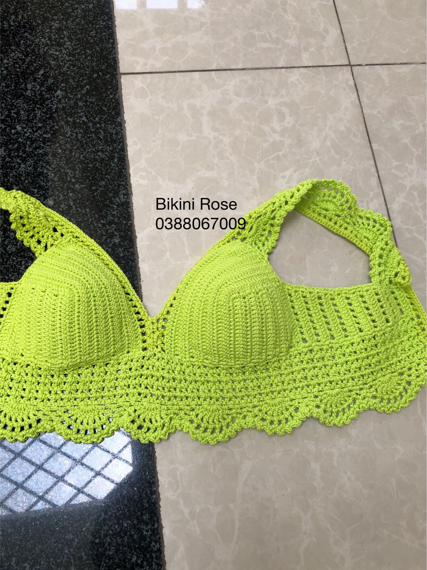 Áo len móc croptop
