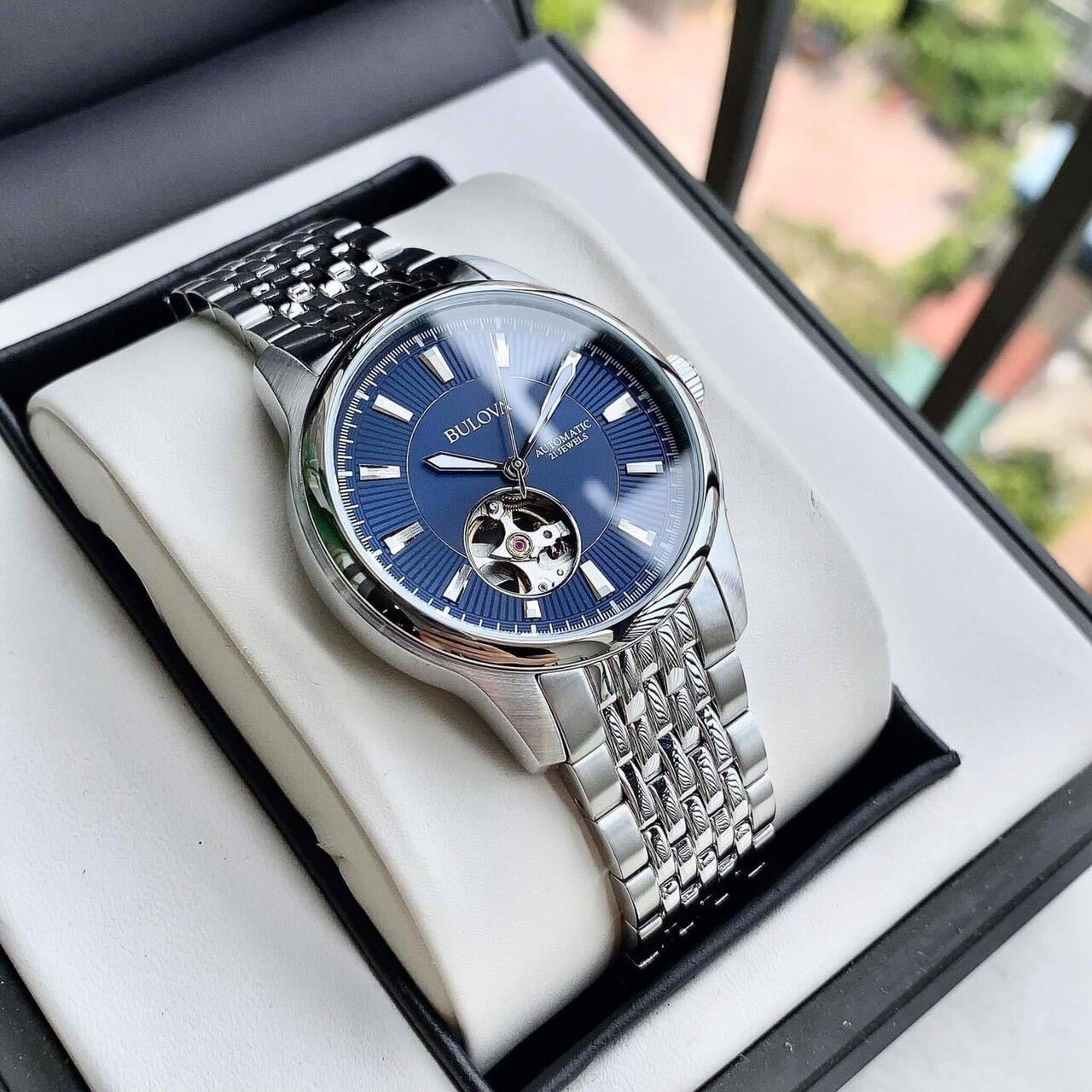 BULOVA 96A189