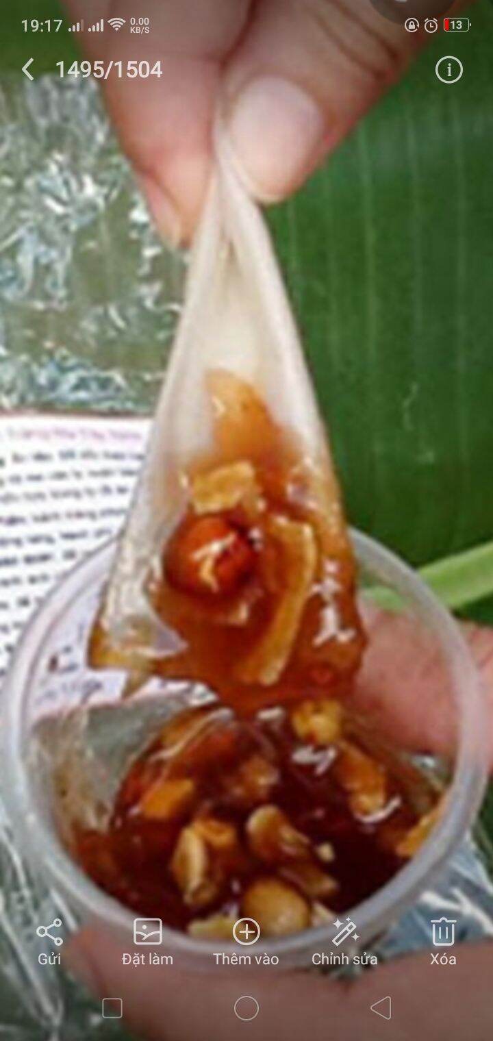 bánh tráng me ngào, sa tế.rat ngon. 10k / ly
