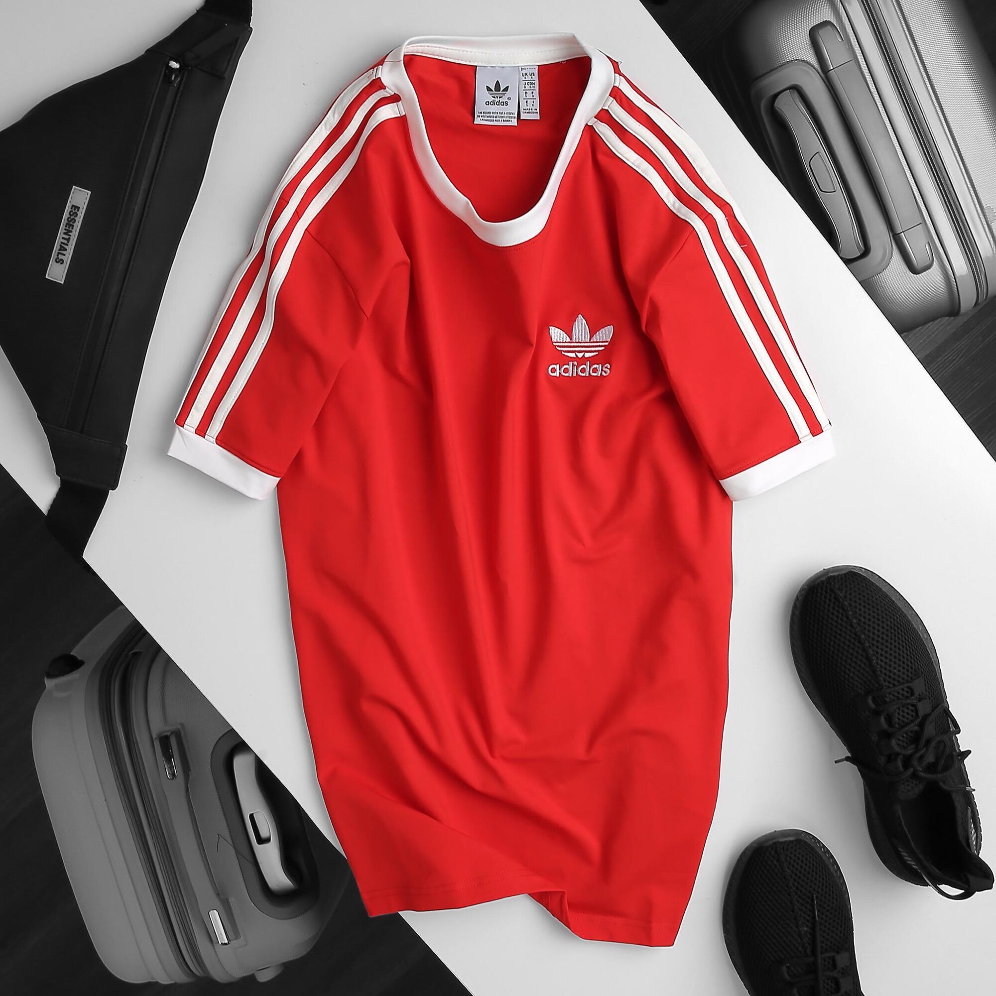 Áo adidas 3 sọc