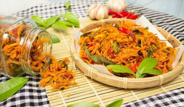 hũ pet-150g khô gà lá chanh