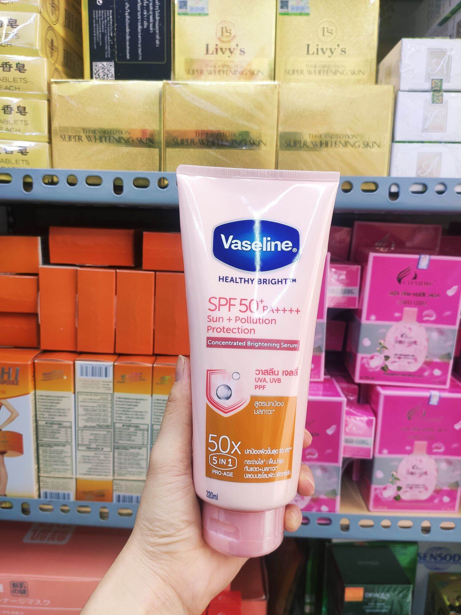 Sữa Dưỡng Thể Vaseline 50X Chống Nắng 320Ml Thái Lan [ Chính Hãng ]