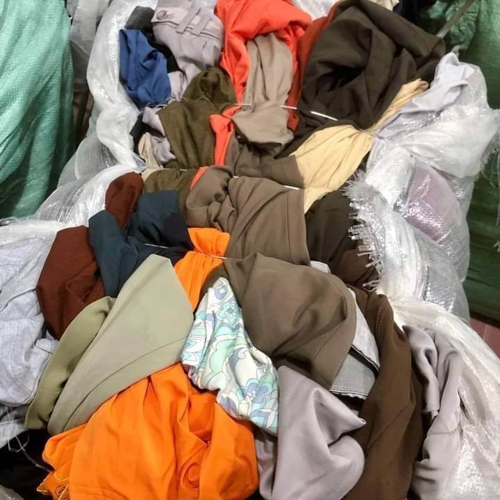 Chân Váy Nữ Ngẫu Nhiên