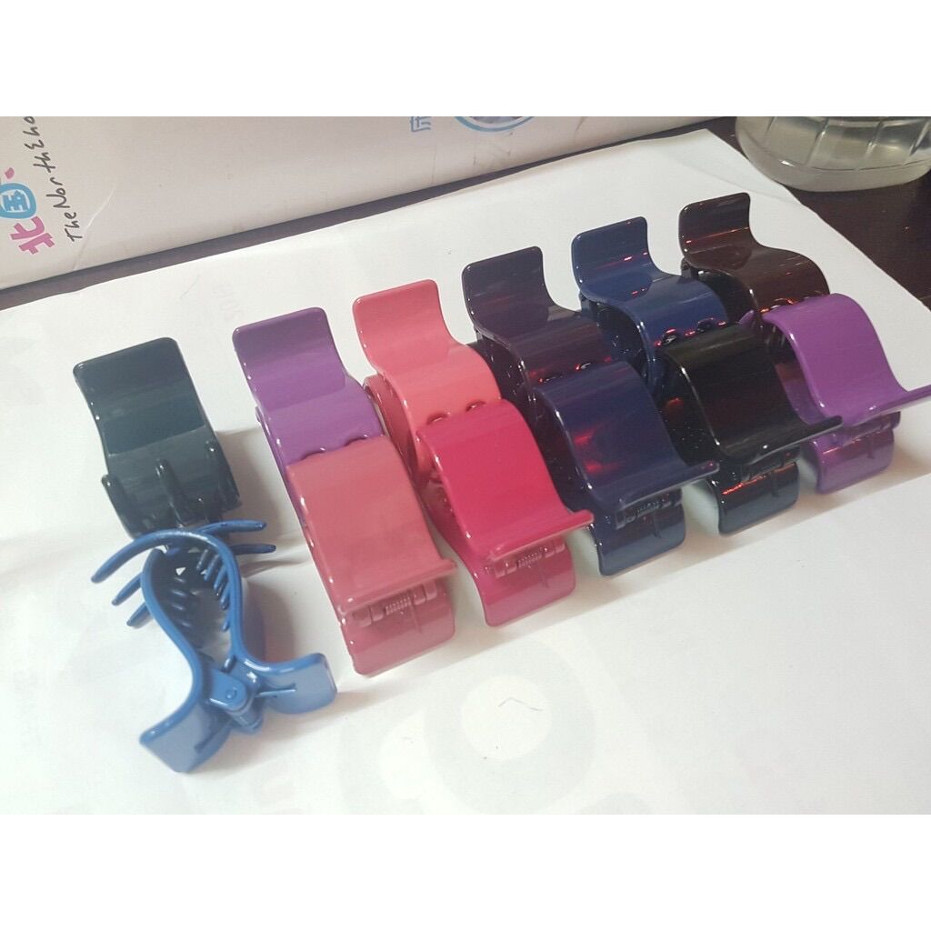 COMBO 5 KẸP TÓC 5 RĂNG MÀU BÓNG(NGẪU NHIÊN)