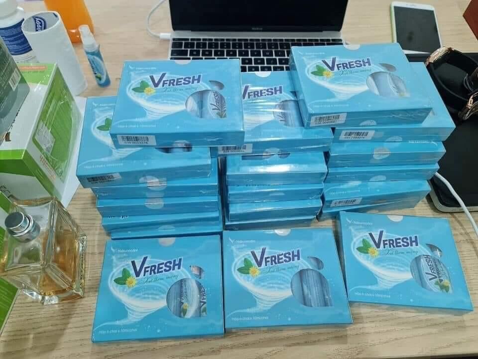 [ Chính Hãng] Vfresh Xịt Thơm Miệng