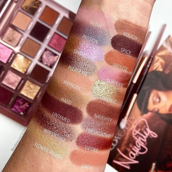 [HCM][ HUDA BEAUTY ] Huda Beauty Naughty Nude 18 ô