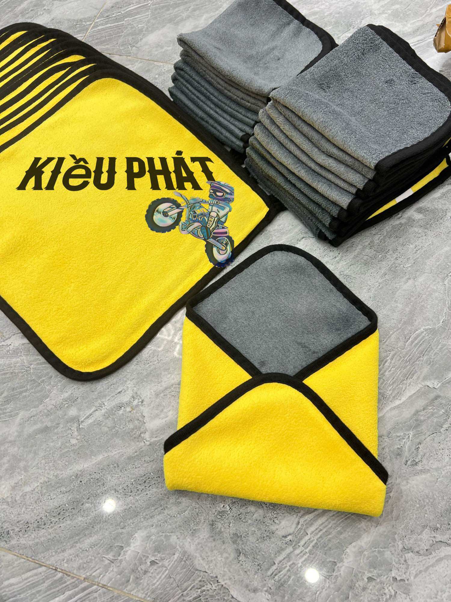 Khăn Lau Xe Siêu thấm Nước 3M