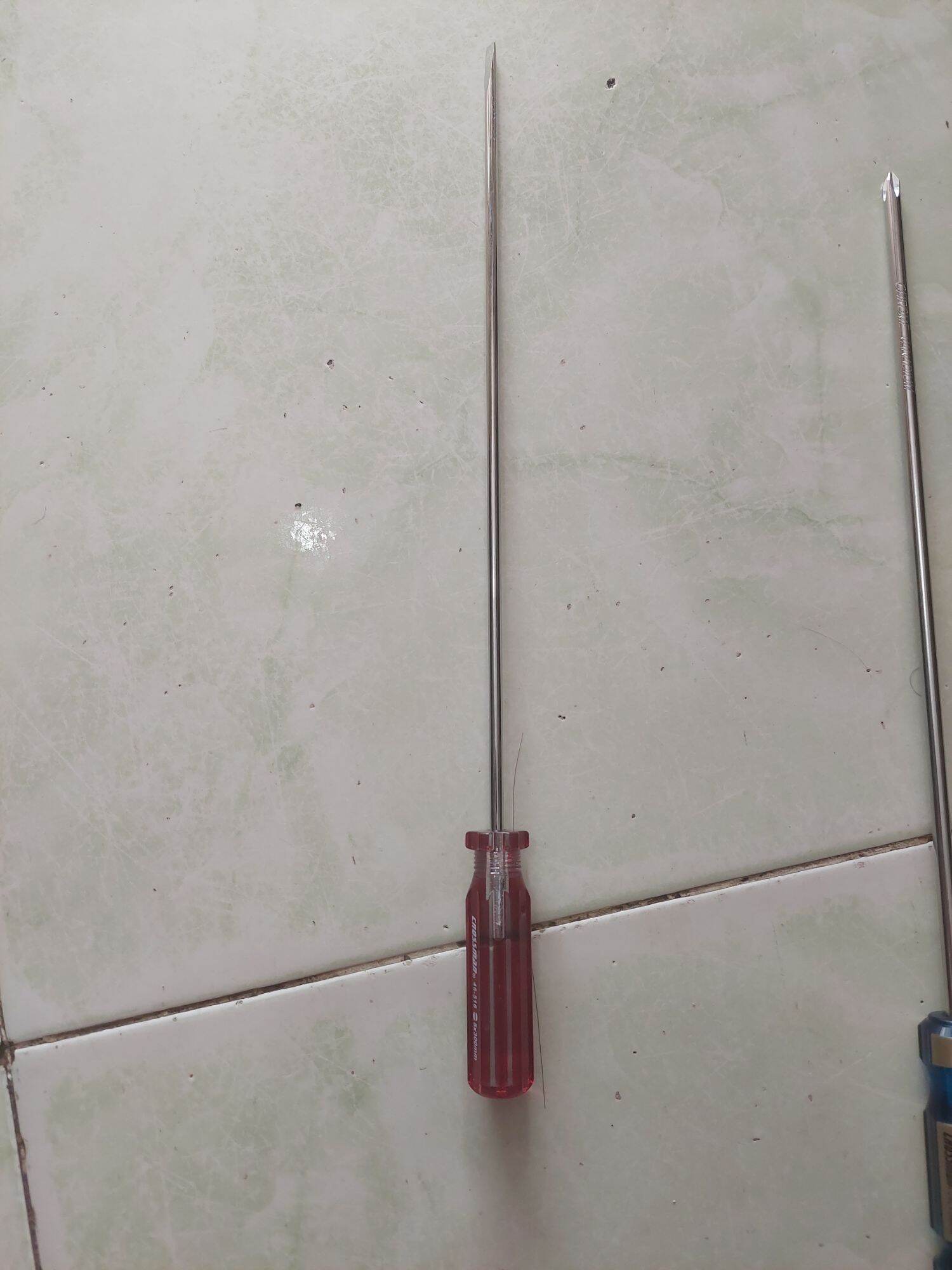 Tô vít cross man nhựa 5 x 300 và 6 x 300 và 3ke 6 x 300