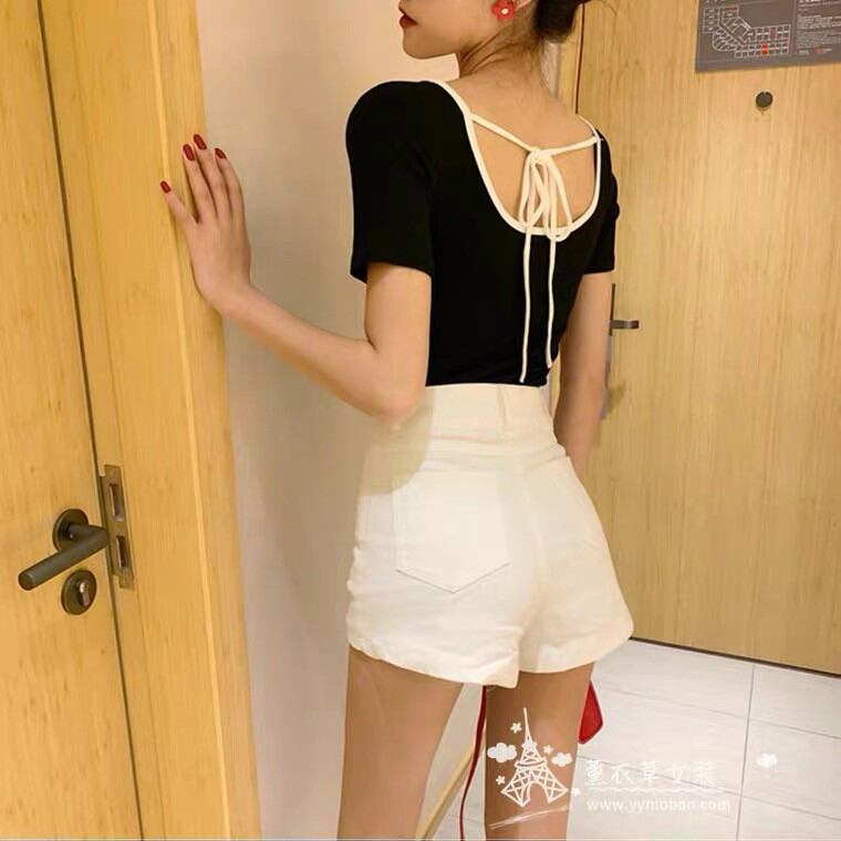 Áo croptop cổ tròn cột dây lưng tay ngắn