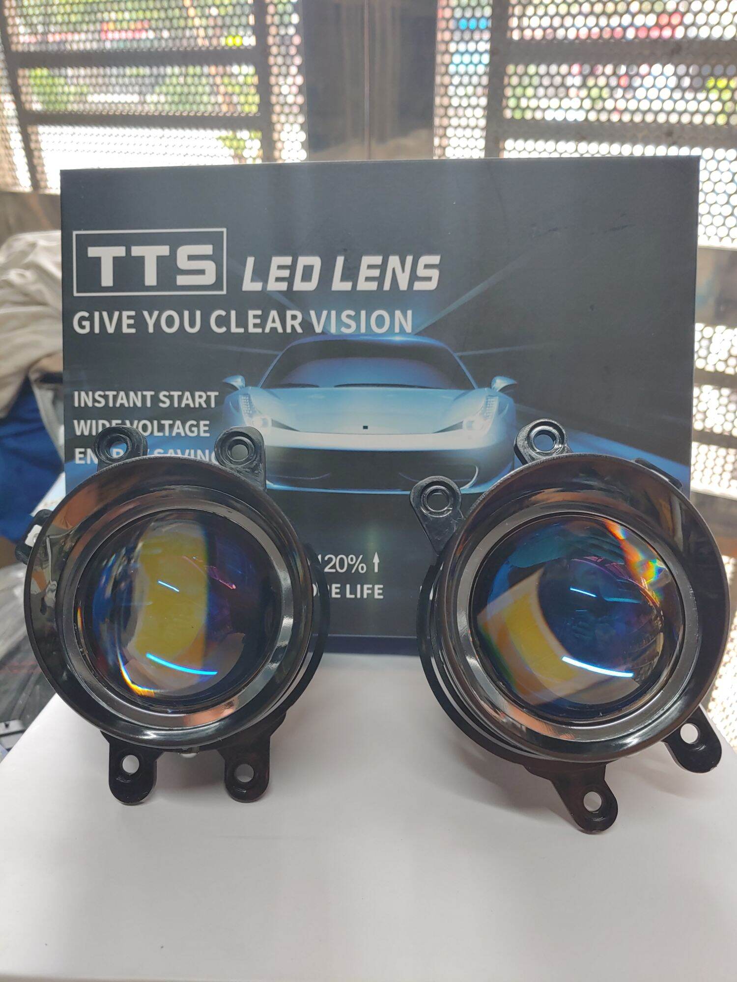Đèn bi gầm led 3 màu 3 inch tăng sáng 150% chống chói vinamax chính hãng bảo hành 1 năm