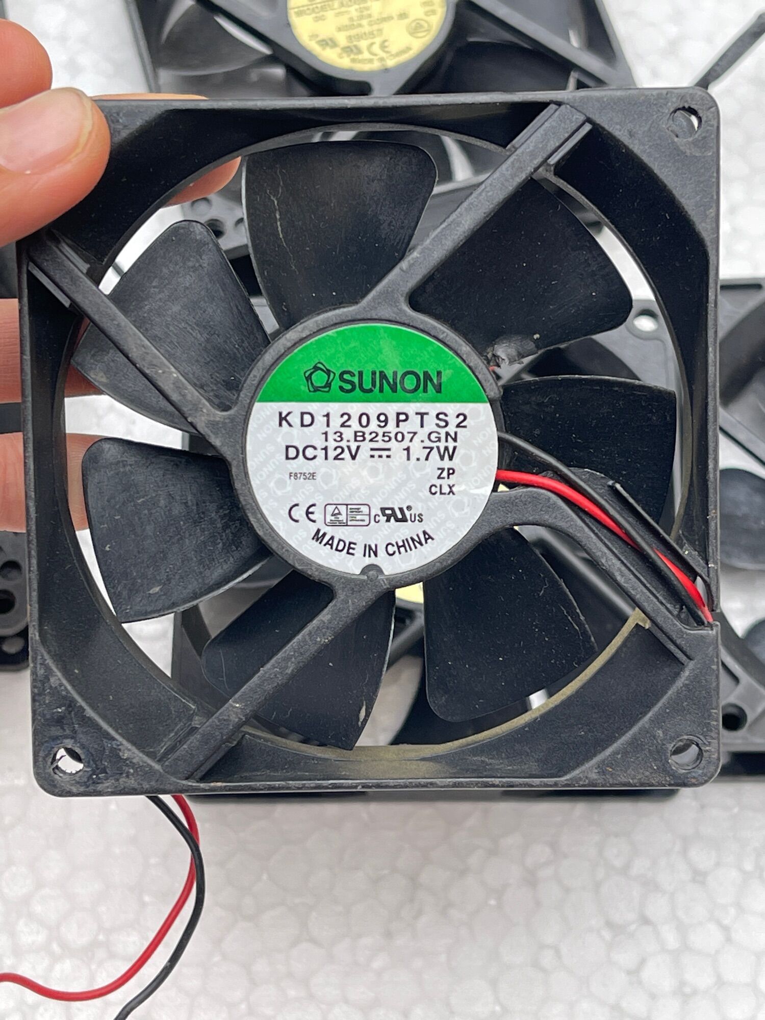 Combo 2 quạt 12v Fan 9x9 2 dây