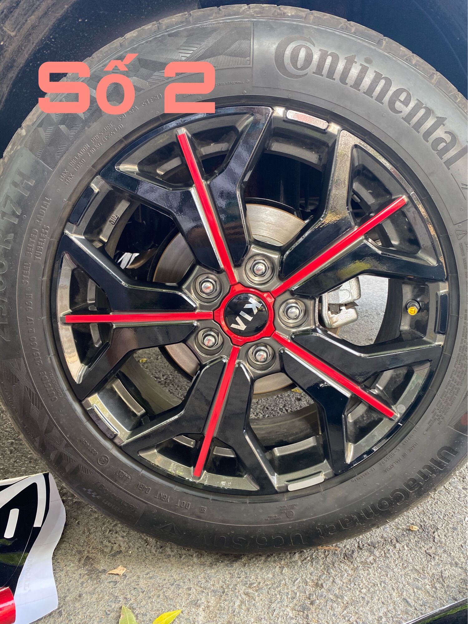 Decal dán mâm Seltos(5 bánh)