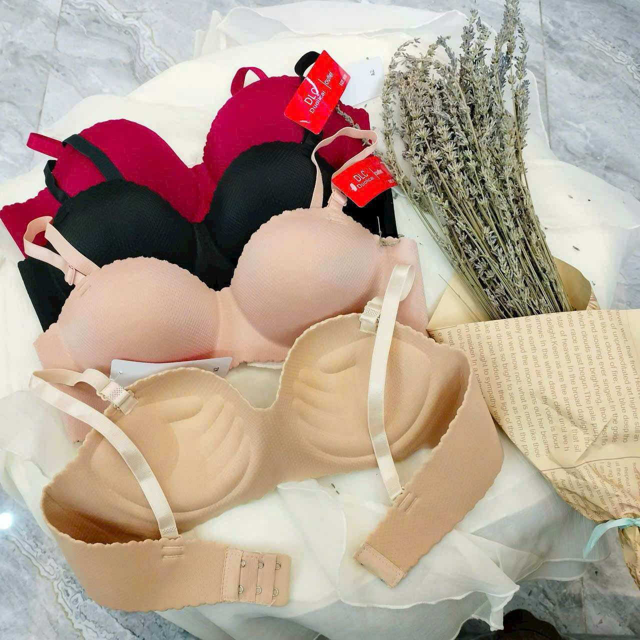 Xả kho 69k/ 3 lót su, áo ngực ngang đệm 2cm ôm ngực tốt