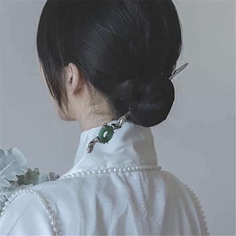 Trâm cài tóc cổ phong đính ngọc