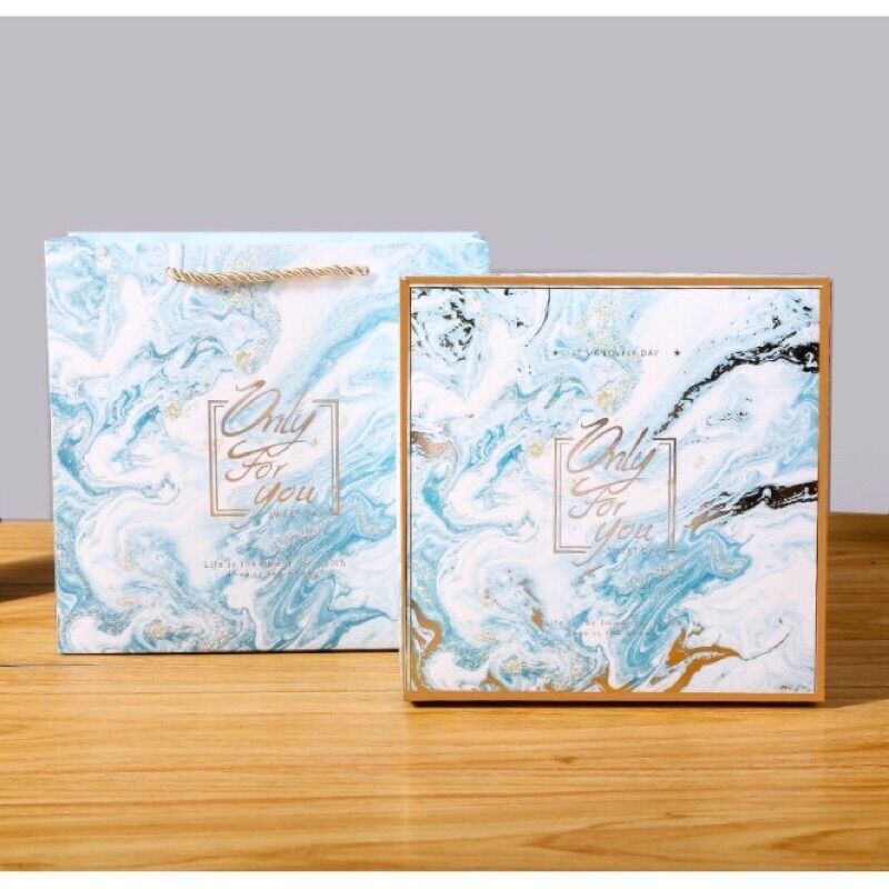 Combo túi đựng quà và hộp đựng quà cỡ lớn