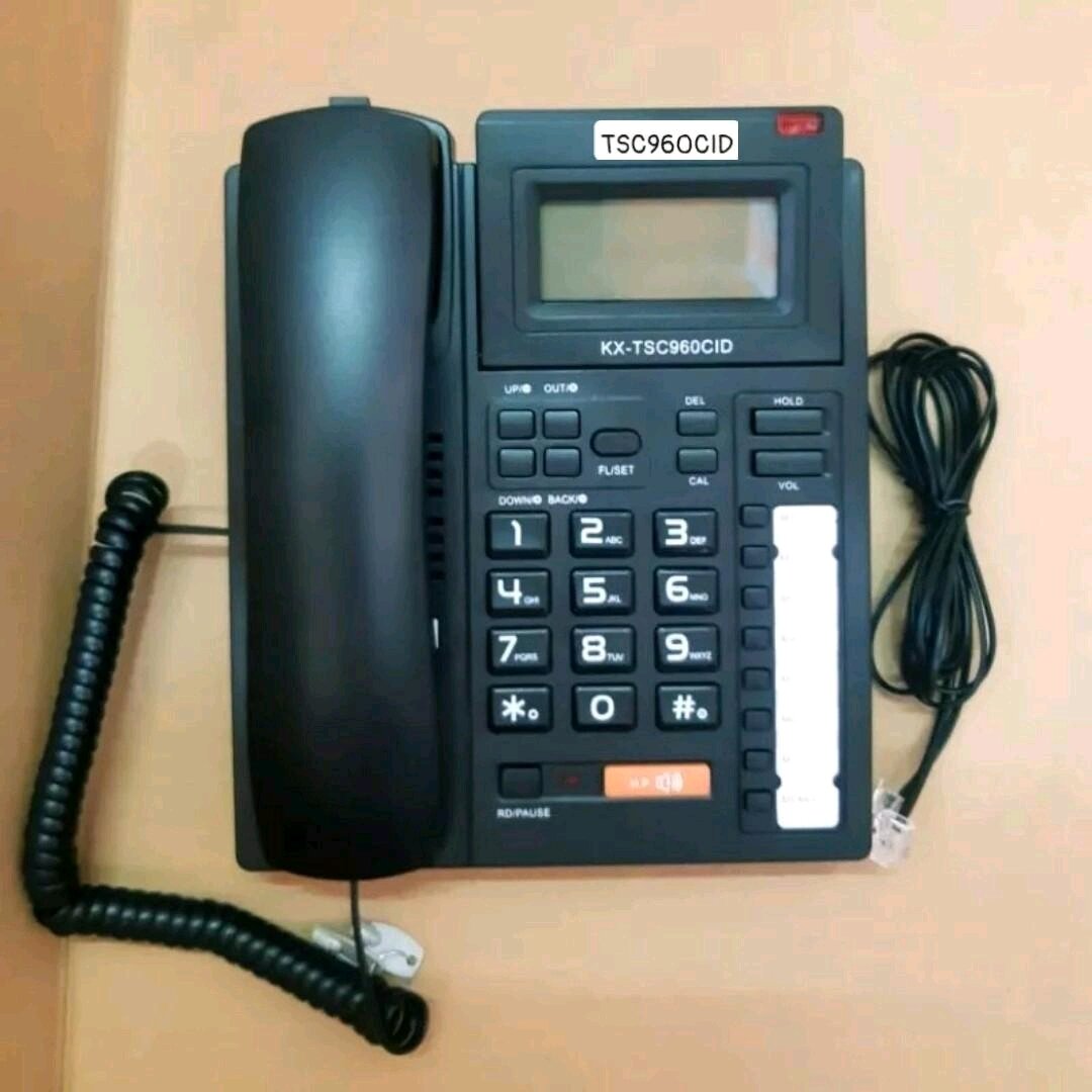 Điện Thoại Để Bàn KX-TSC960CID