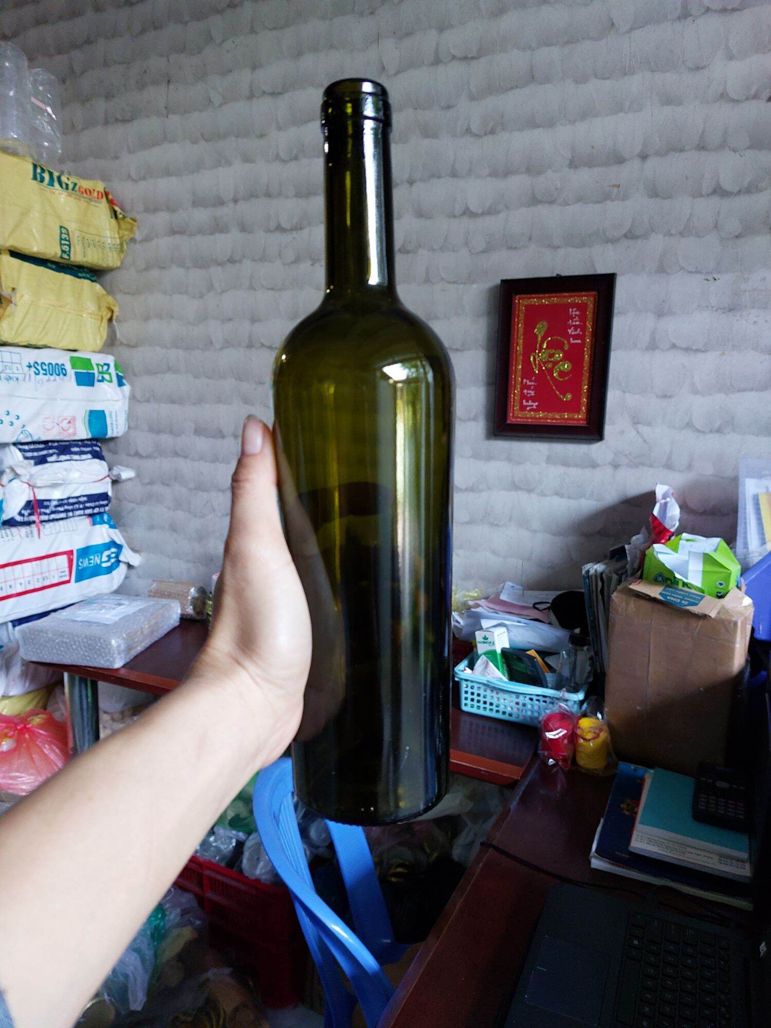 Chai thủy tinh màu 750ML