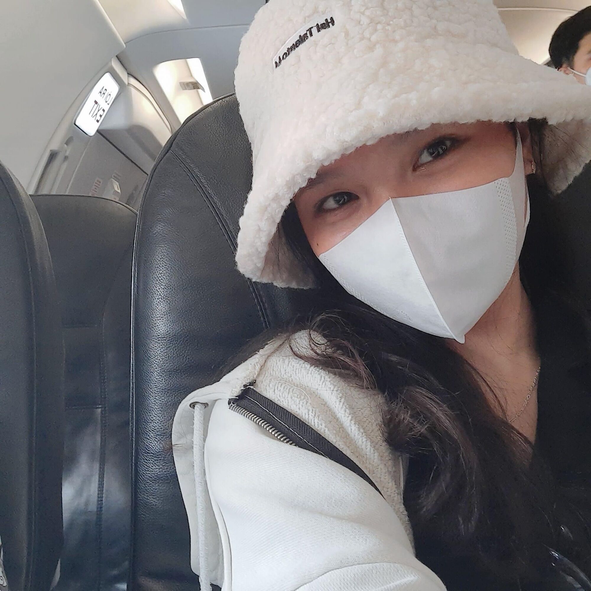 Khau trang 3d monji 1 hôp 50 gói