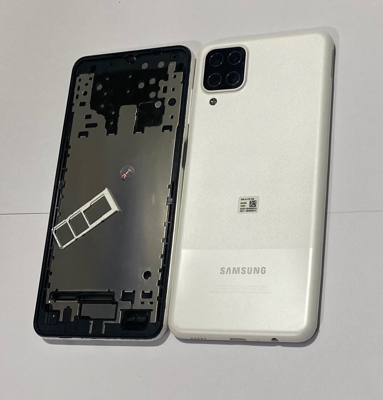 Vỏ khung sườn samsung A12