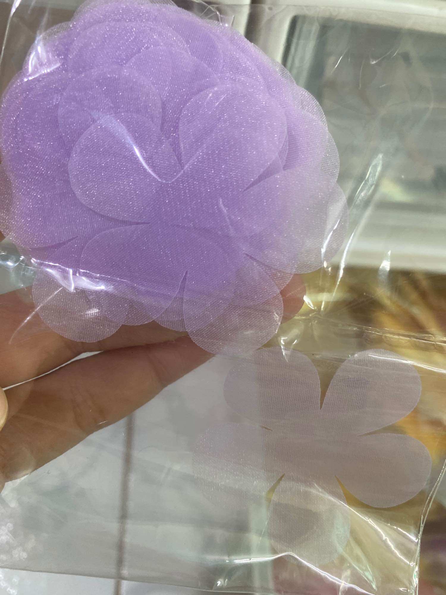 SÉT 50 HOA voan TRẮNG Đen SIZE 4,8cm