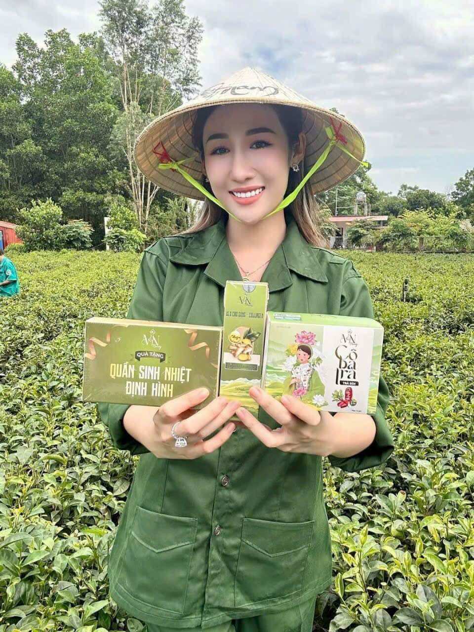 Trà Sen Cô Ba Trà Đông Anh