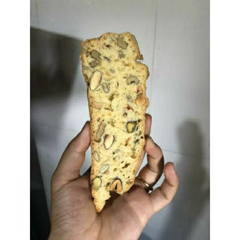 Nhân hạt dẻ cười Mỹ còn sống