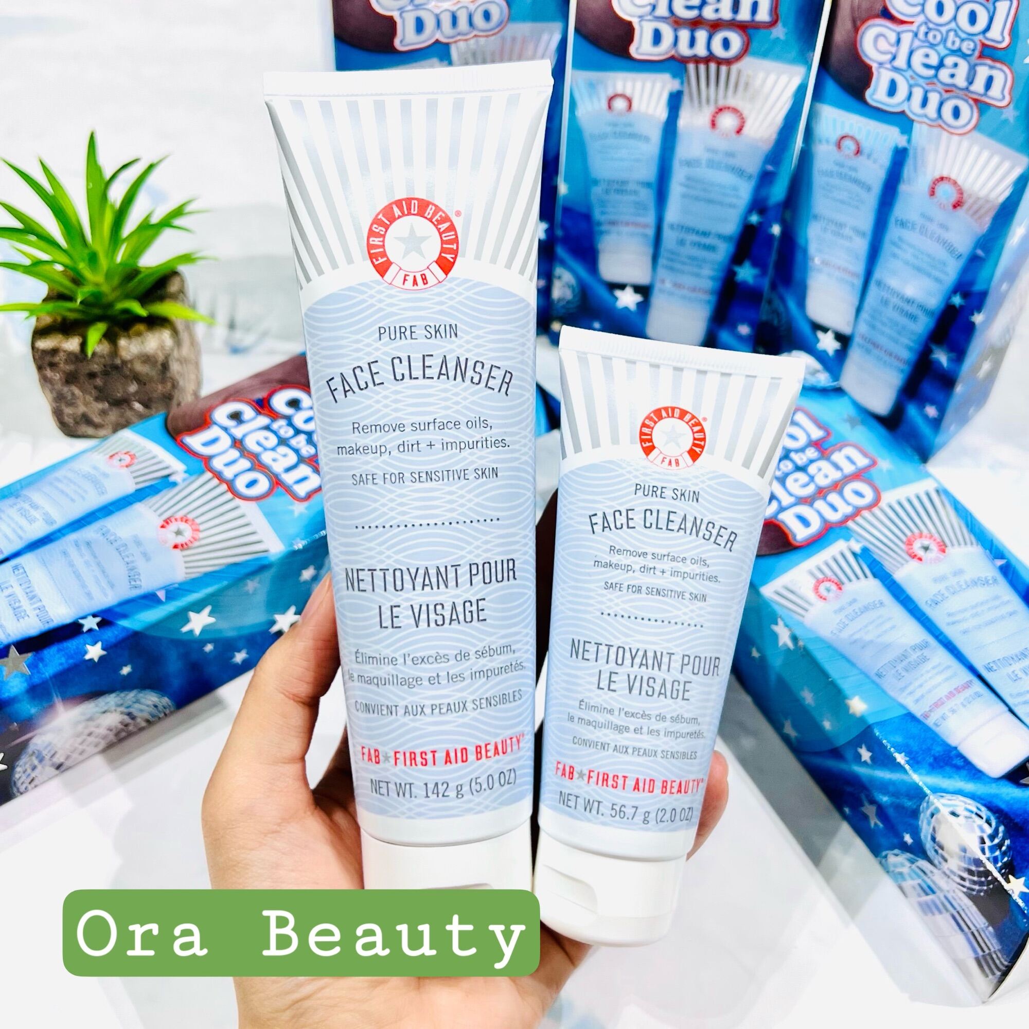 [HCM]Sữa rửa mặt FIRST AID BEAUTY Pure Skin Face Cleanser