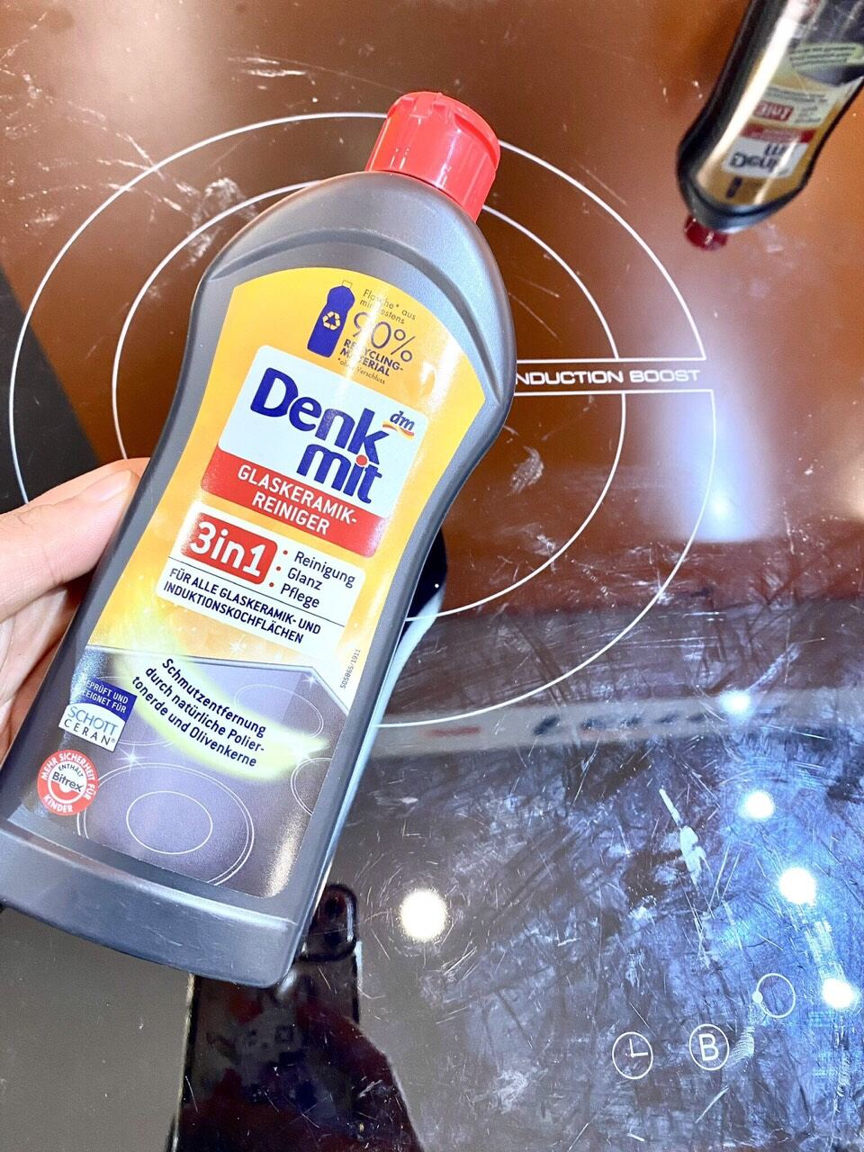 Tẩy rửa bếp từ Denkmit 3in1