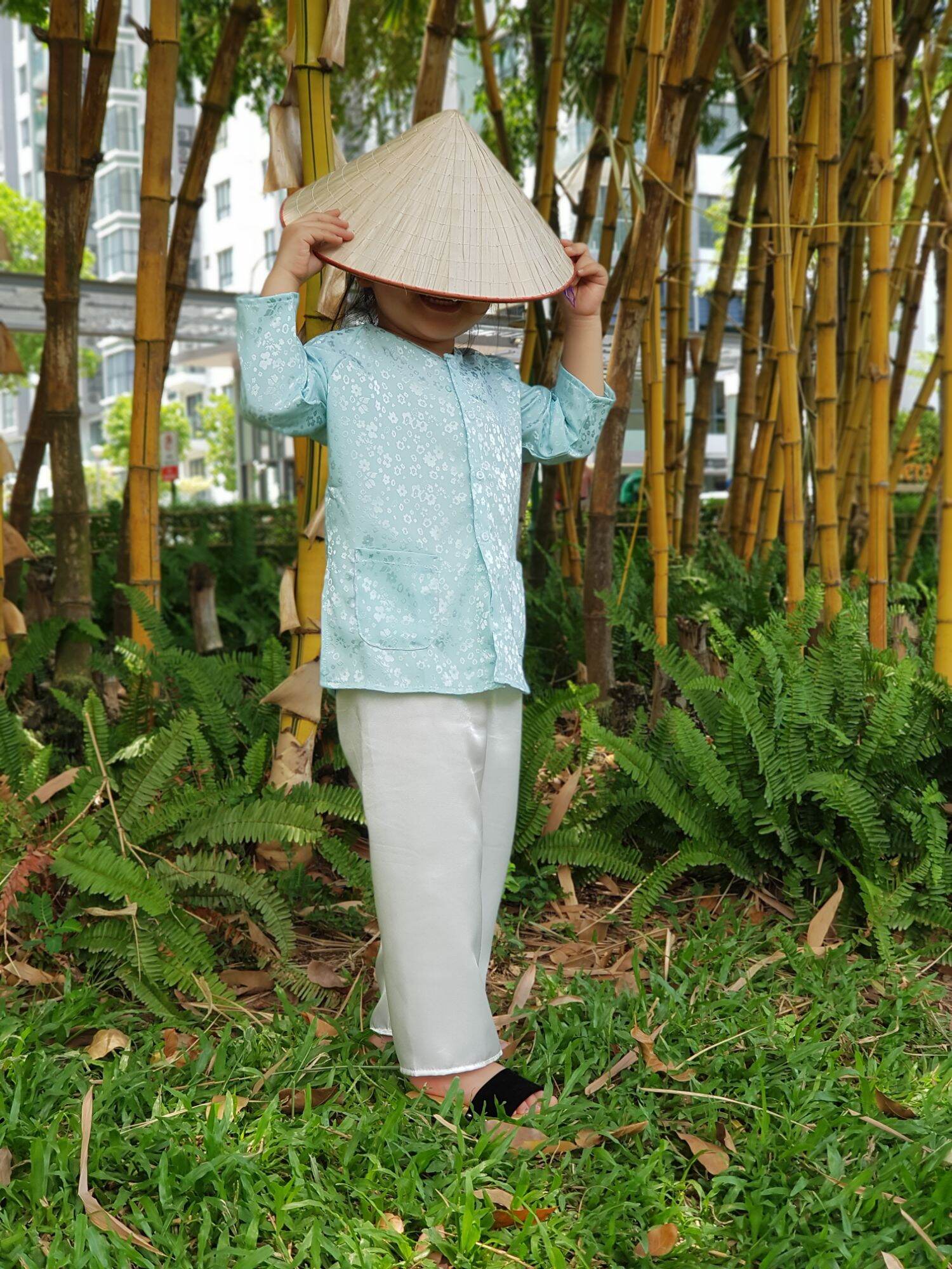 Bà ba gấm lụa cho bé