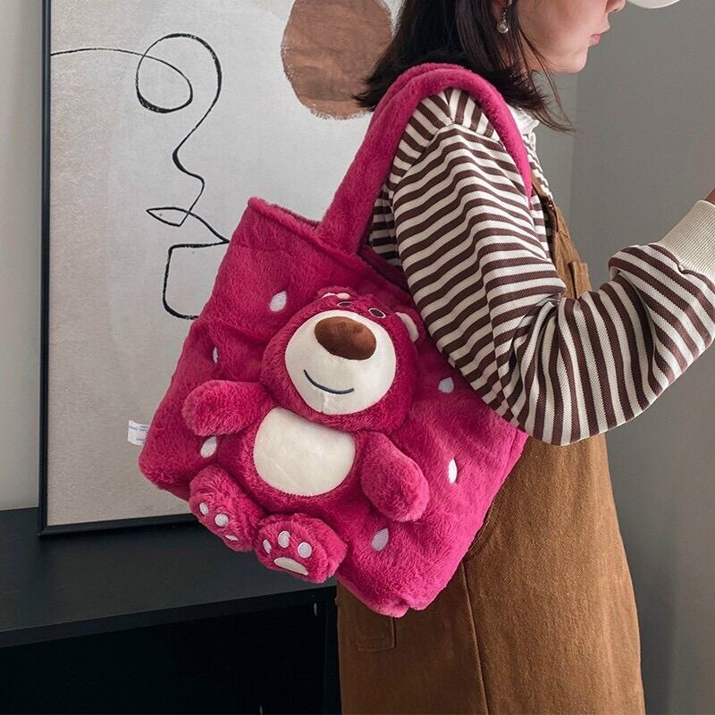 TÚI ĐEO CHÉO GẤU DÂU LOTSO
