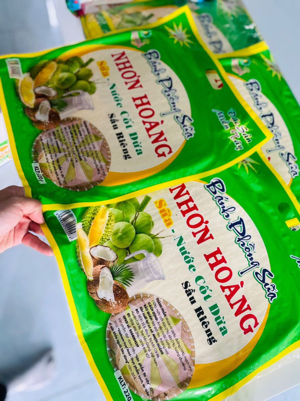 Bánh phồng sữa Nhơn Hoàng 220g