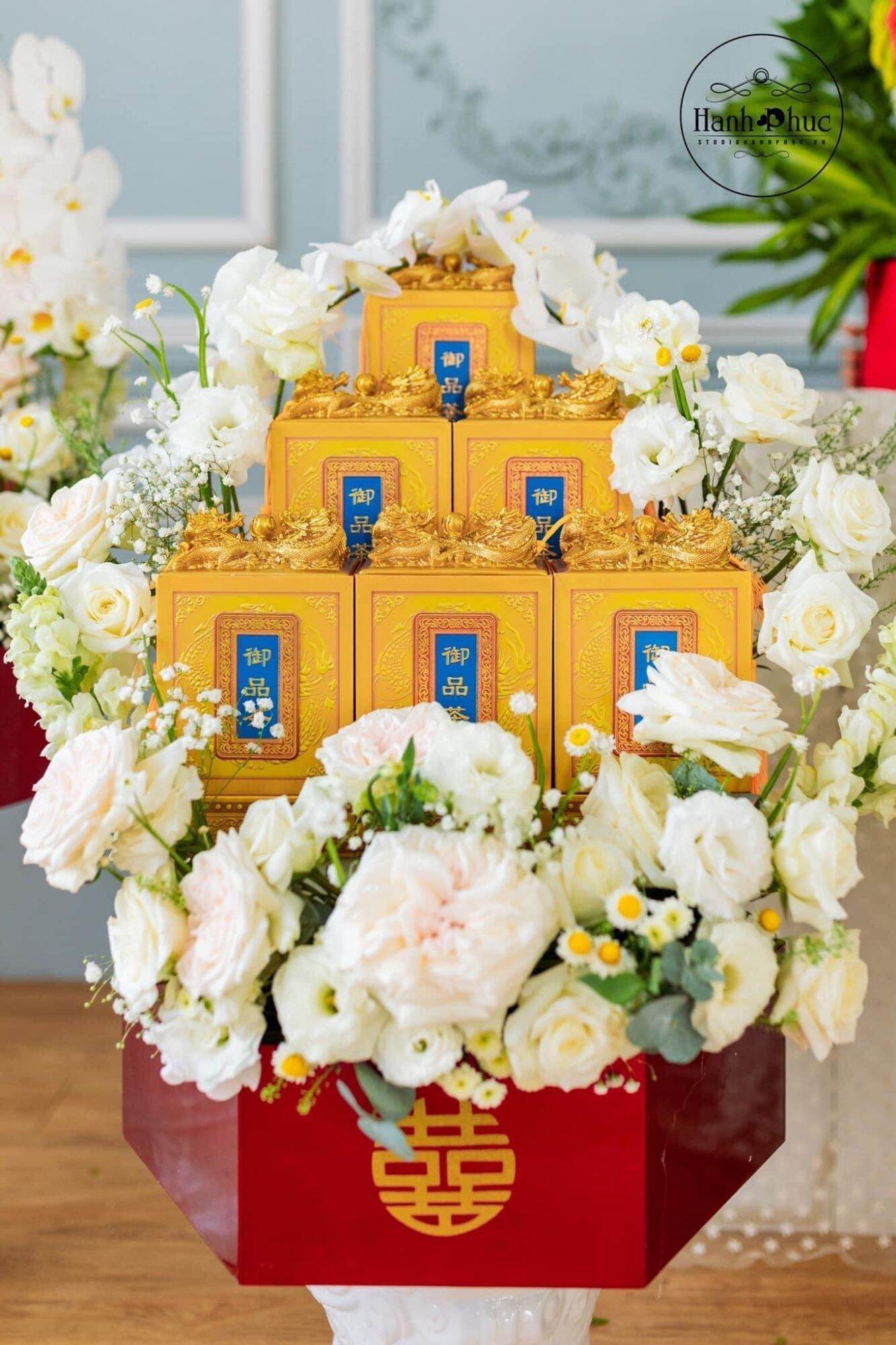 Hộp Long Ấn đựng trà sang trọng